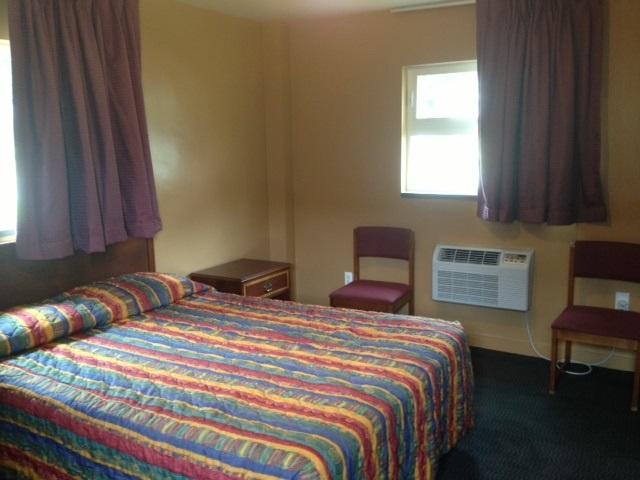 Heights Motel Muskegon Heights Exterior photo